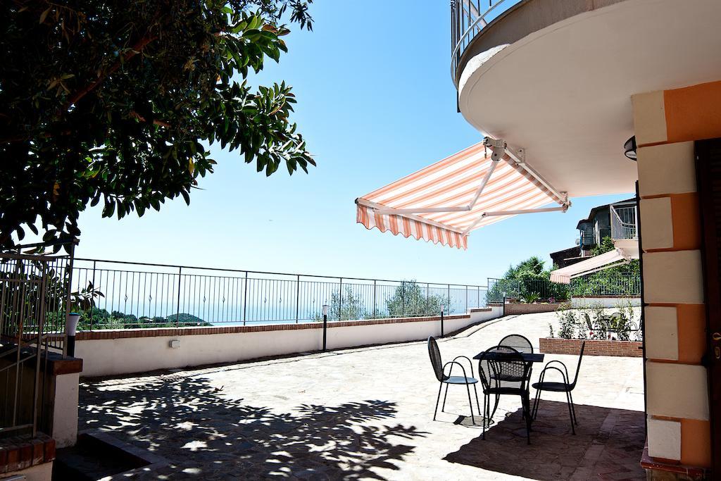 I Tre Pini Apartment Pollica Exterior photo